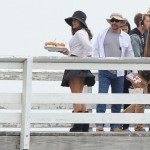 Salma-Hayek-on-the-Set-of-How-to-Make-Love-Like-an-Englishman-in-LA-1