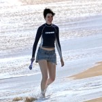 Anne-Hathaway-in-Bikini-8