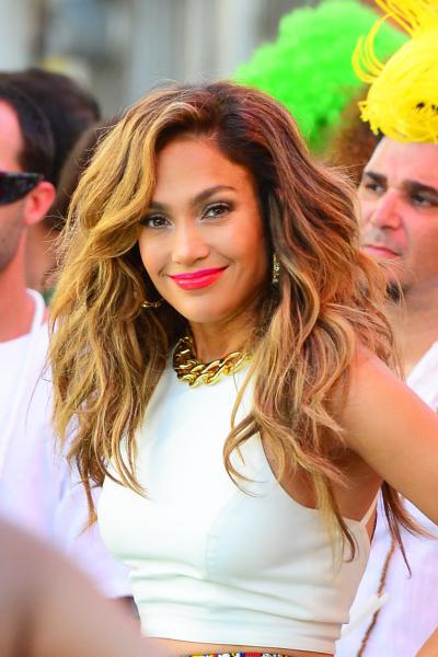 jennifer-lopez-for-brazil-world-cup-adds-11