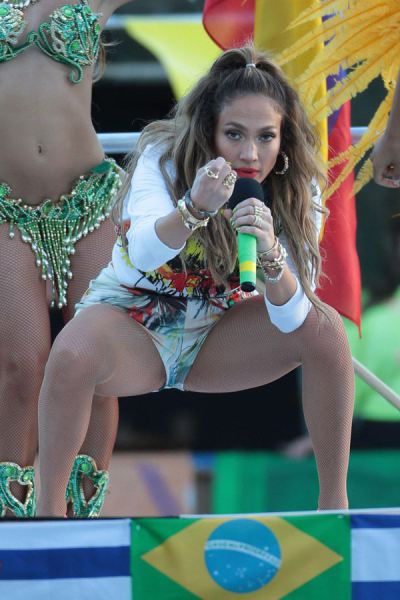 jennifer-lopez-for-brazil-world-cup-adds-16