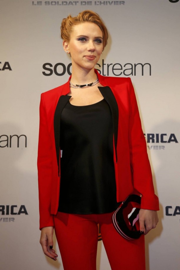 Scarlett-Johansson-110