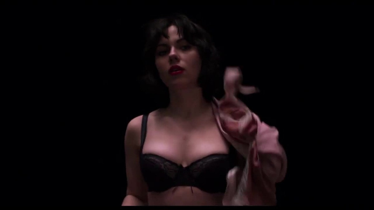 Scarlett-Johansson-20
