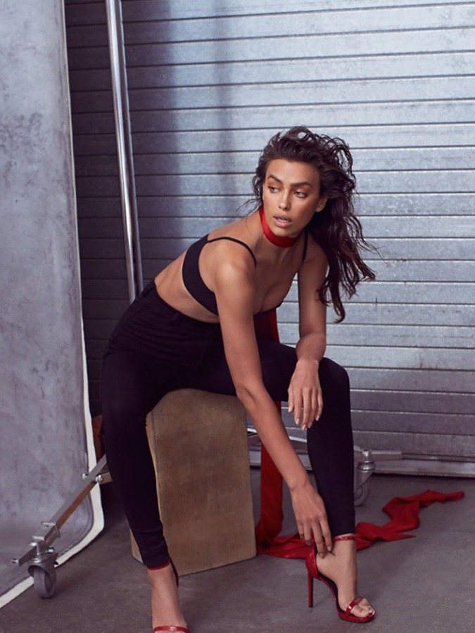 Irina-Shayk-Barely-Covered-For-Harpers-Bazaar-China-Koray-Birand-12-675x900